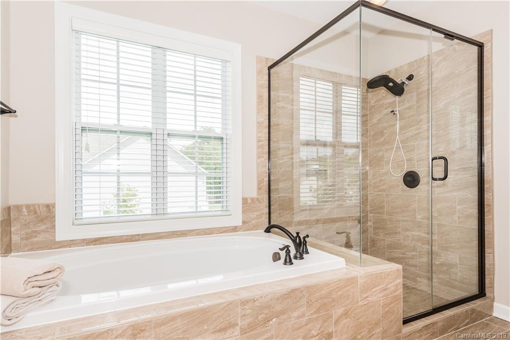 17531 Caddy Court Charlotte NC 28278