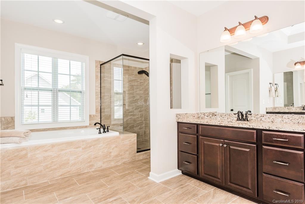 17531 Caddy Court Charlotte NC 28278