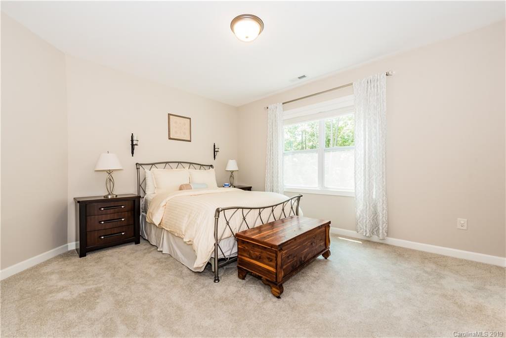 17531 Caddy Court Charlotte NC 28278