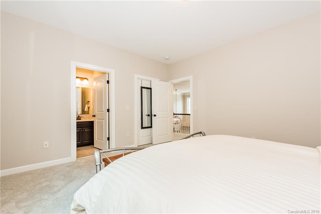 17531 Caddy Court Charlotte NC 28278