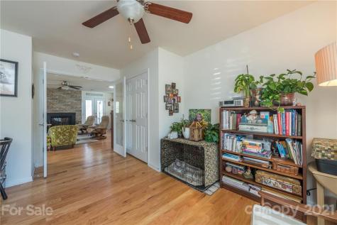 120 Grove End Road Fletcher NC 28732