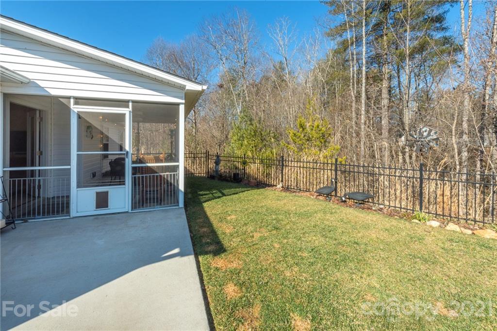120 Grove End Road Fletcher NC 28732
