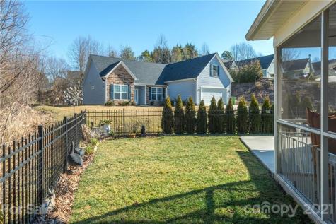 120 Grove End Road Fletcher NC 28732