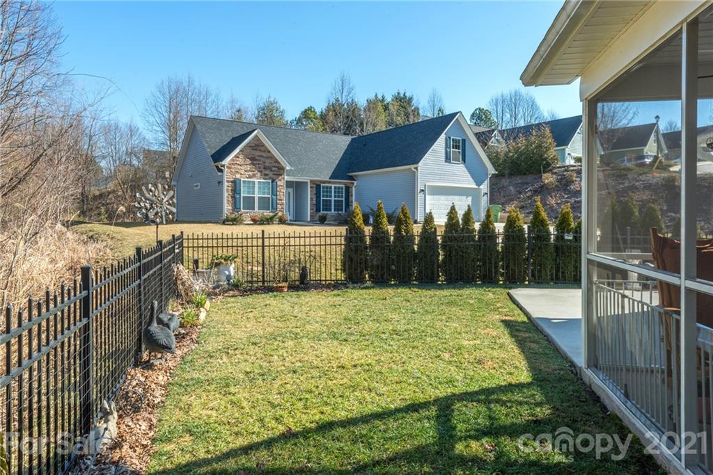 120 Grove End Road Fletcher NC 28732