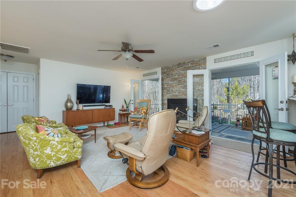 120 Grove End Road Fletcher NC 28732