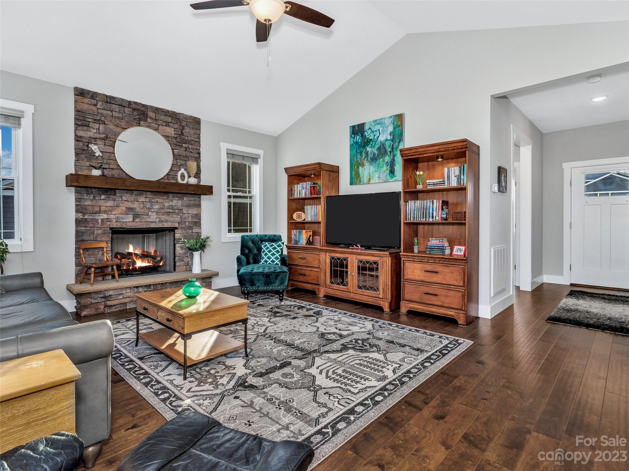 396 Windy Acres Knoll Drive Hendersonville NC 28792