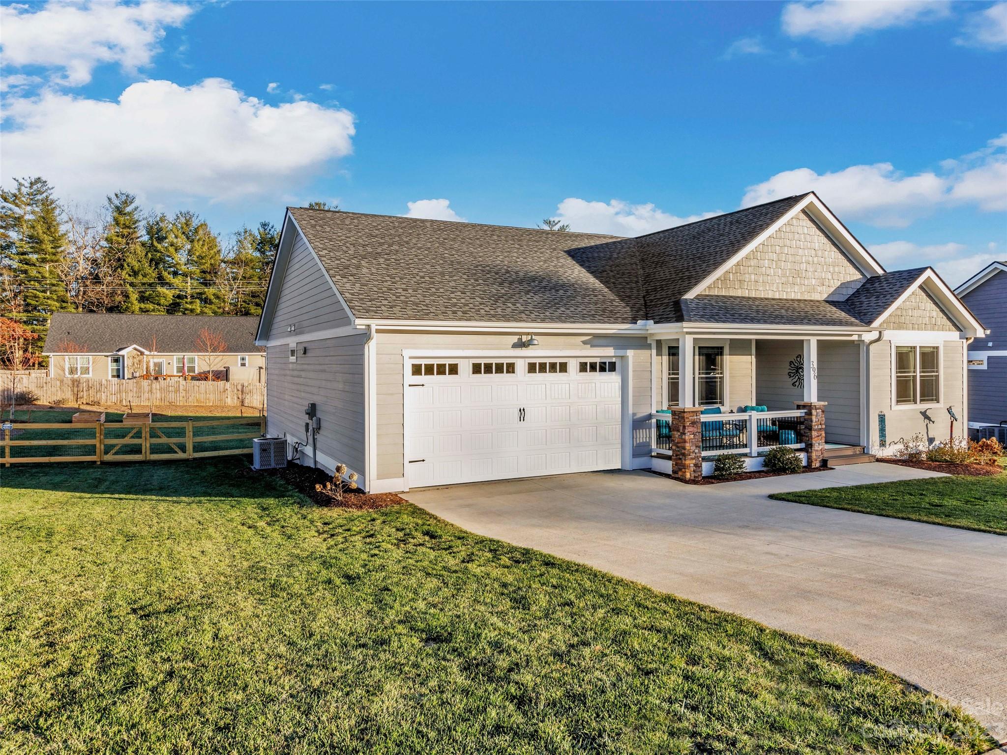 396 Windy Acres Knoll Drive Hendersonville NC 28792