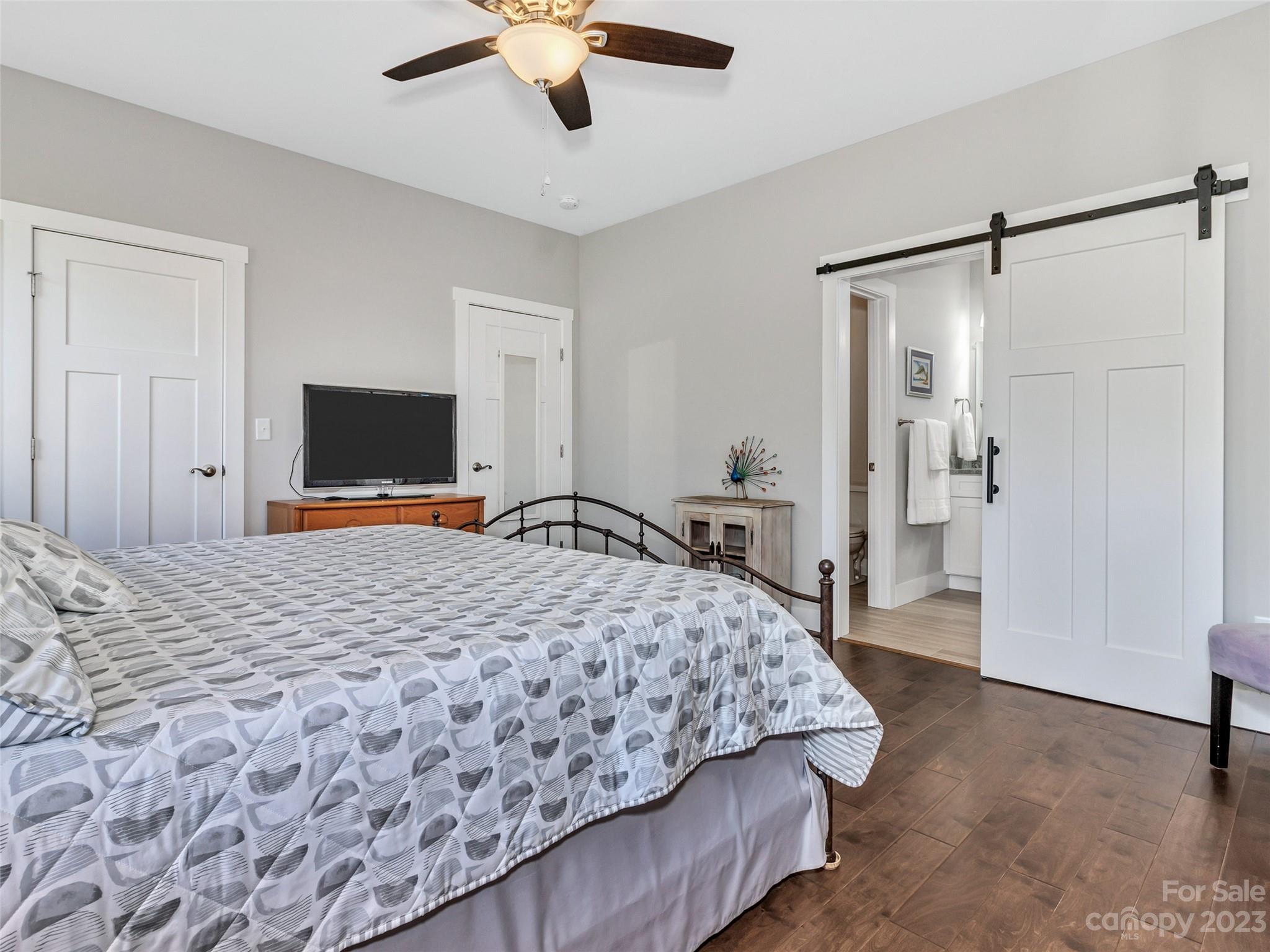 396 Windy Acres Knoll Drive Hendersonville NC 28792