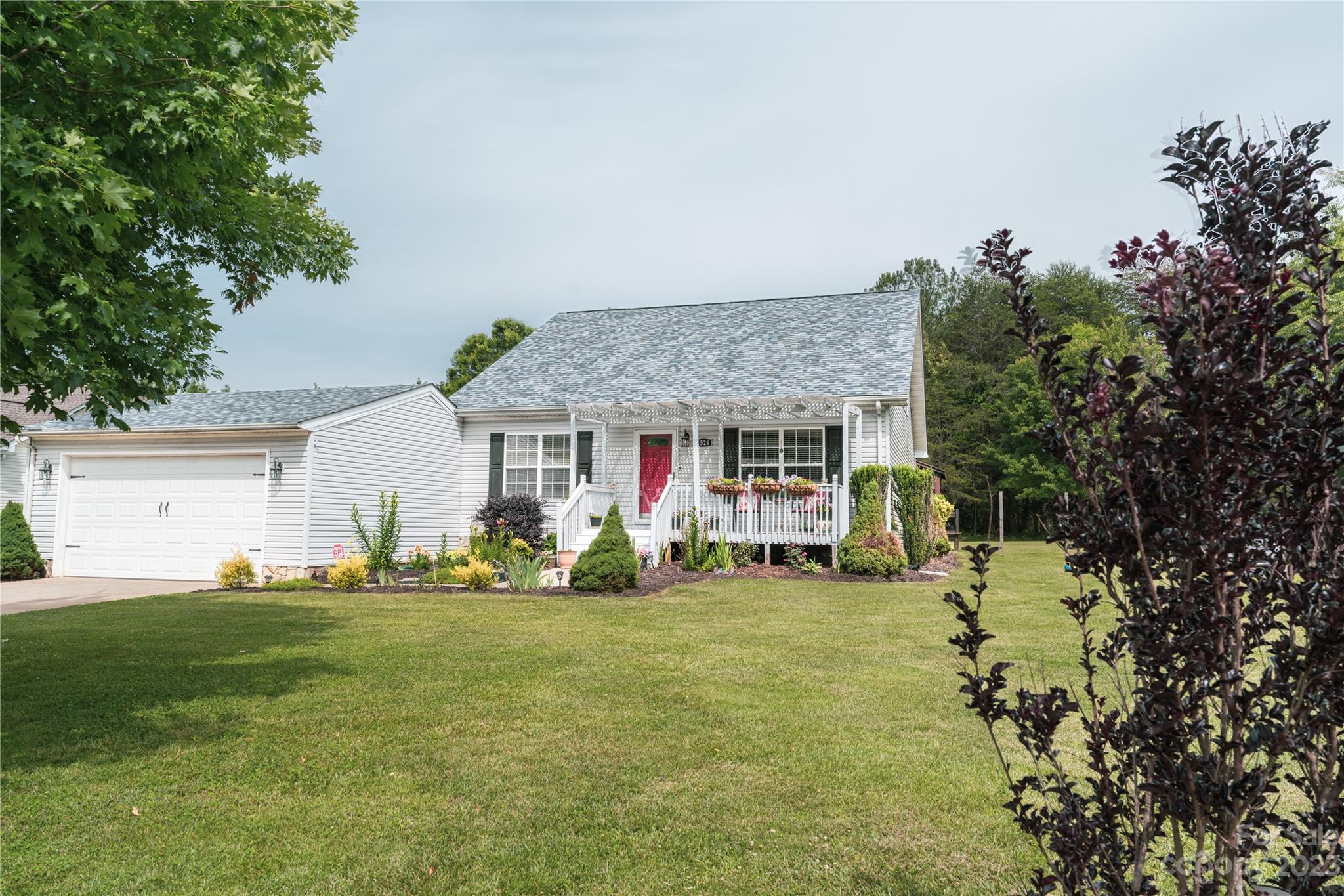1524 Berkshire Drive Newton NC 28658