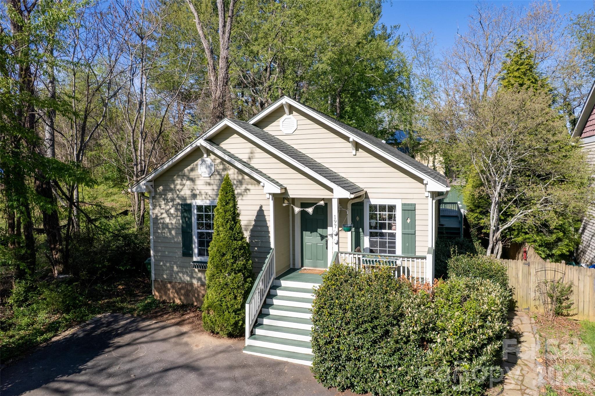 197 Deaver Street Asheville NC 28806