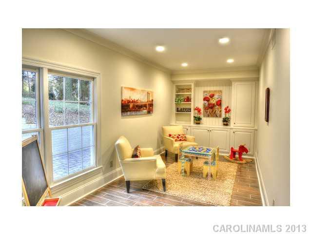 3337 Ferncliff Road Charlotte NC 28211