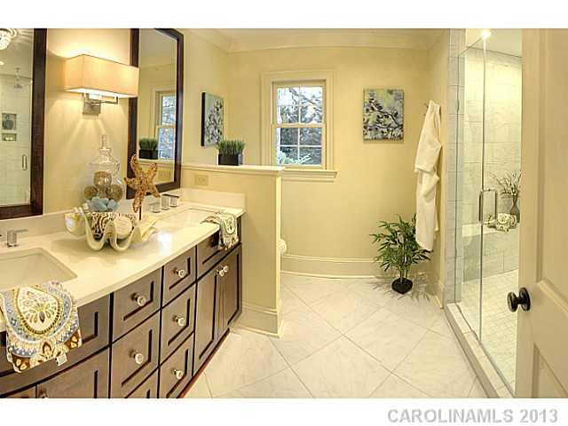 3337 Ferncliff Road Charlotte NC 28211