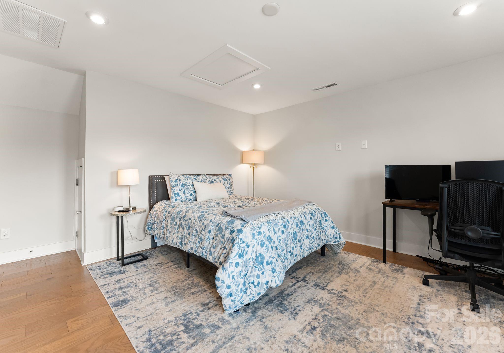 11043 Stetler Street Charlotte NC 28204