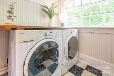 68 Nebraska Street Asheville NC 28806