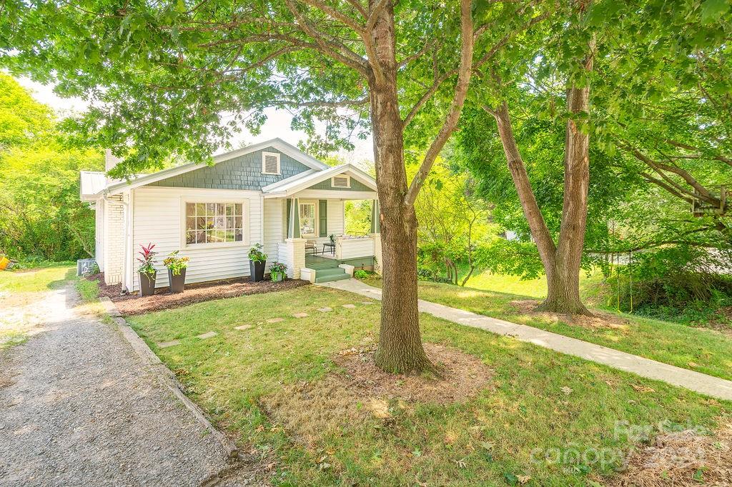 68 Nebraska Street Asheville NC 28806