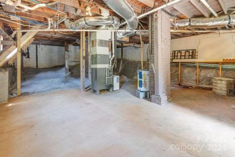 68 Nebraska Street Asheville NC 28806