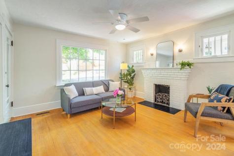 68 Nebraska Street Asheville NC 28806