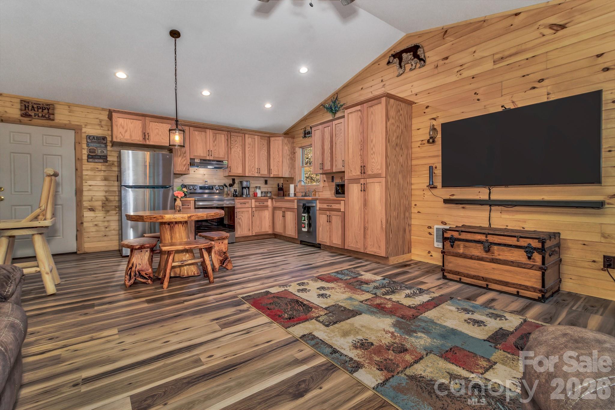 1100 Panther Branch Road Canton NC 28716