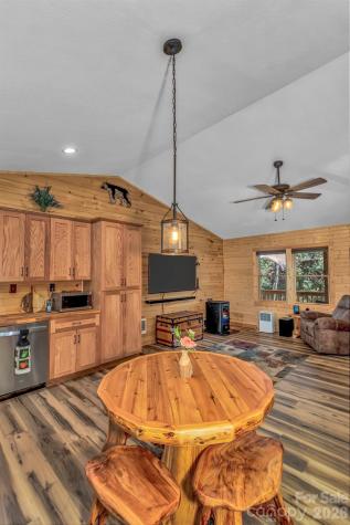 1100 Panther Branch Road Canton NC 28716