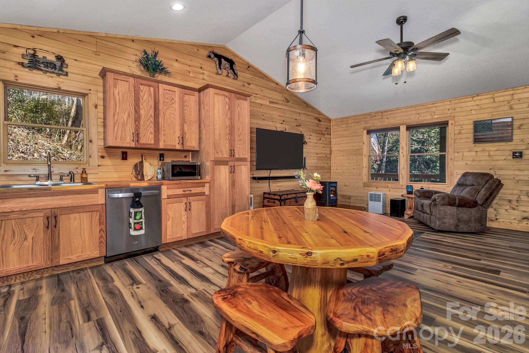 1100 Panther Branch Road Canton NC 28716