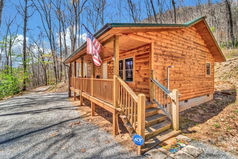 1100 Panther Branch Road Canton NC 28716