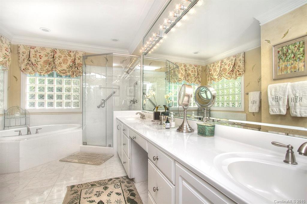 1630 Providence Drive Charlotte NC 28211