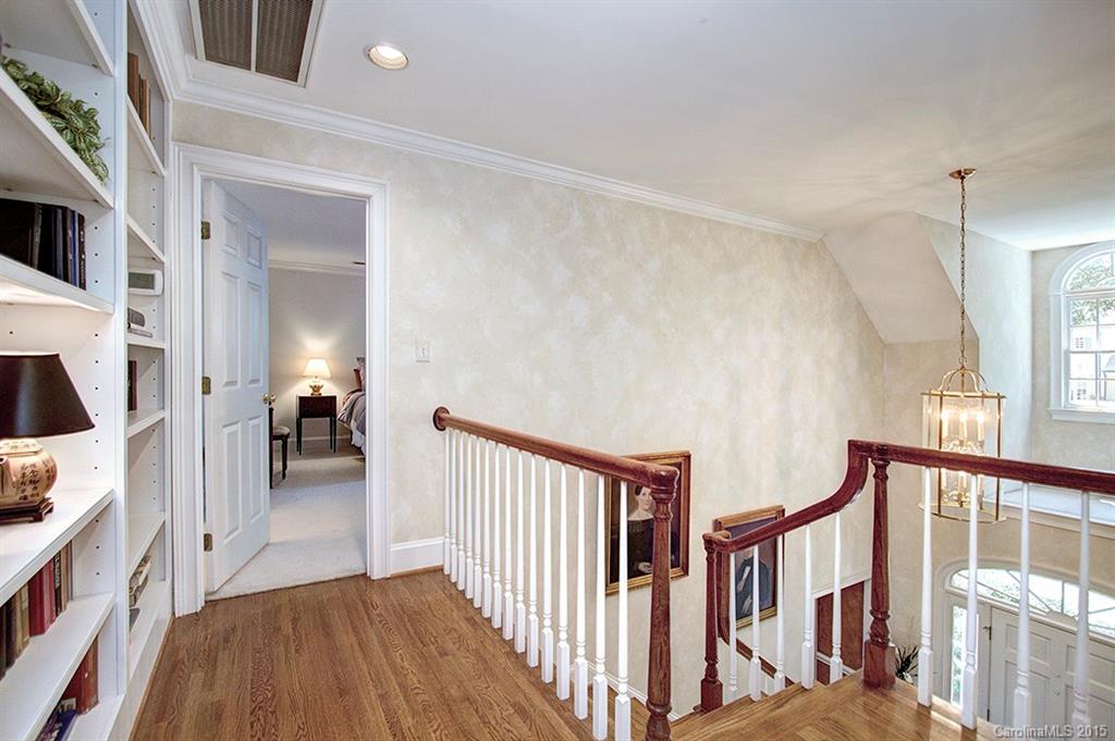 1630 Providence Drive Charlotte NC 28211