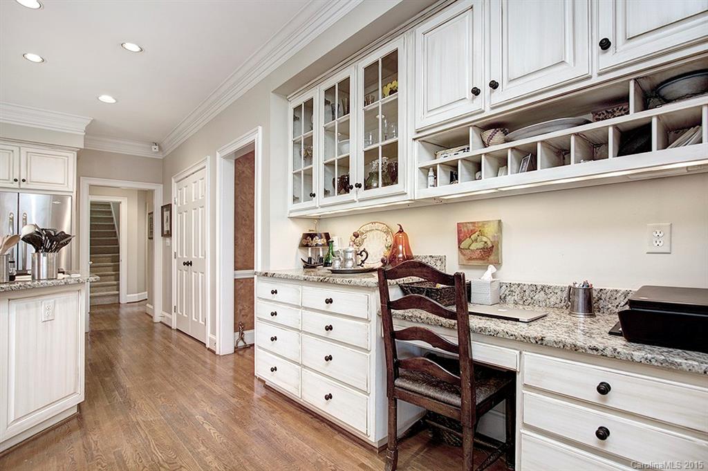 1630 Providence Drive Charlotte NC 28211