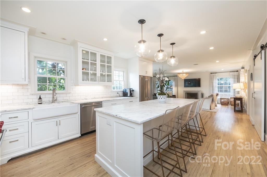 2608 Roswell Avenue Charlotte NC 28209