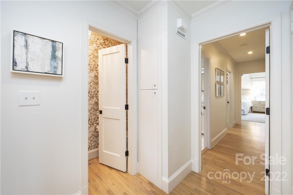 2608 Roswell Avenue Charlotte NC 28209
