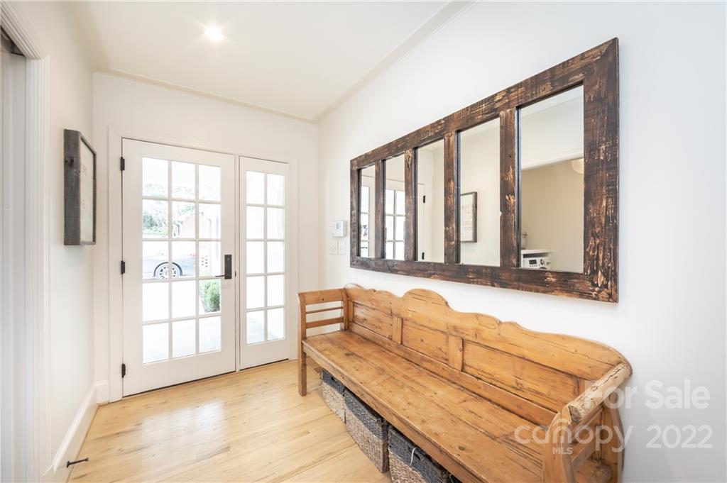 2608 Roswell Avenue Charlotte NC 28209