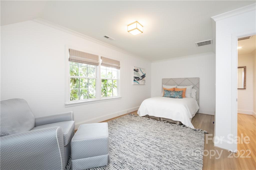 2608 Roswell Avenue Charlotte NC 28209