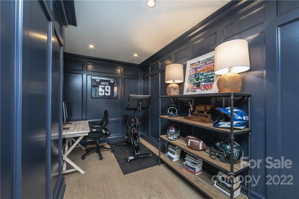 2608 Roswell Avenue Charlotte NC 28209