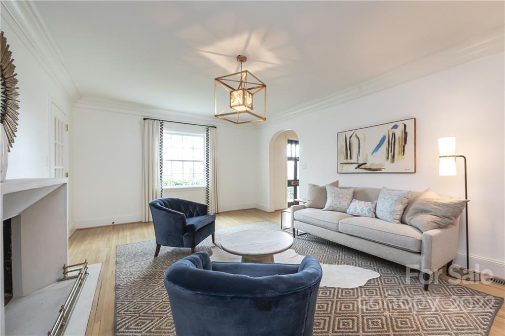 2608 Roswell Avenue Charlotte NC 28209