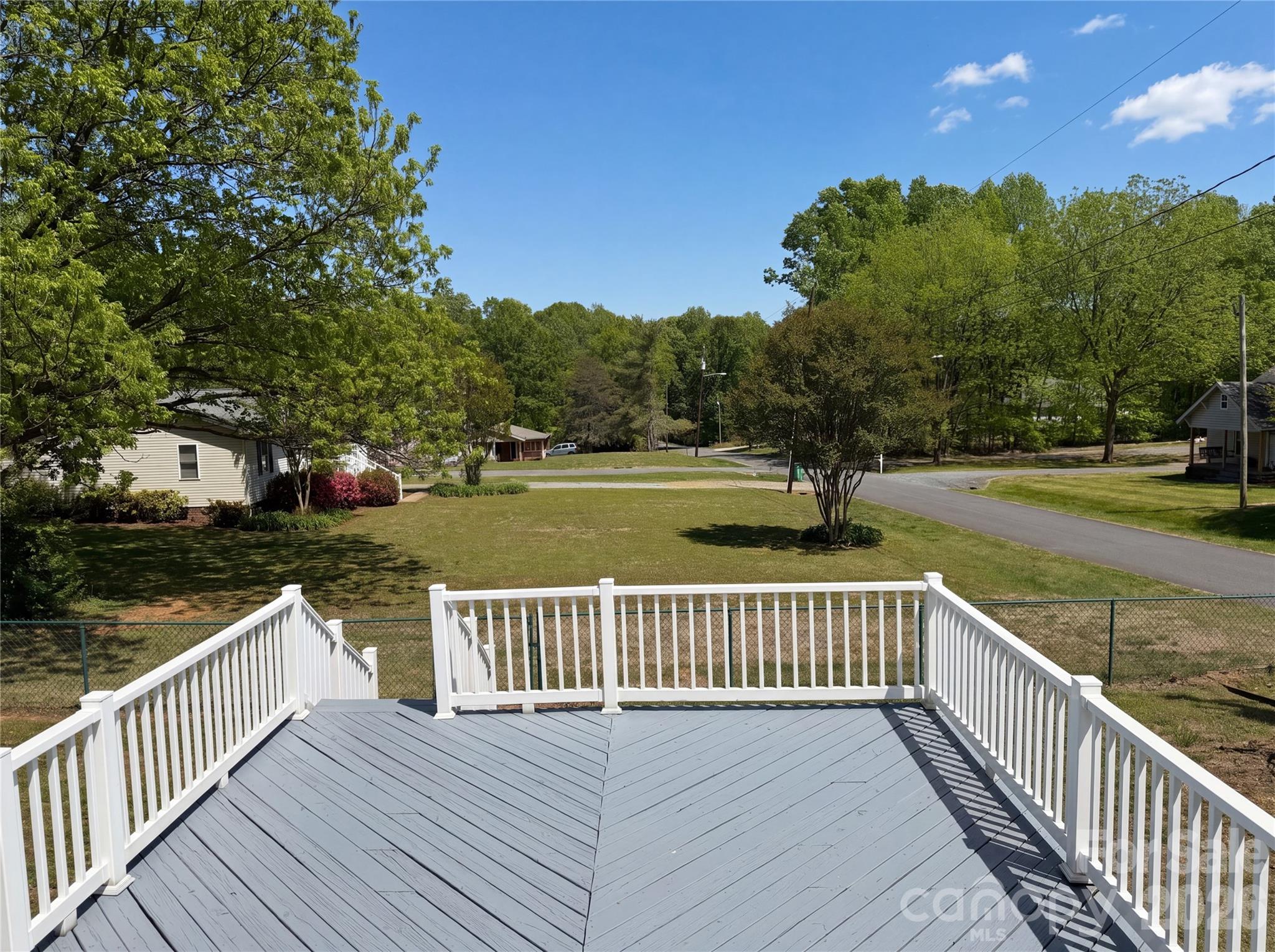 215 S Ferry Road New London NC 28127