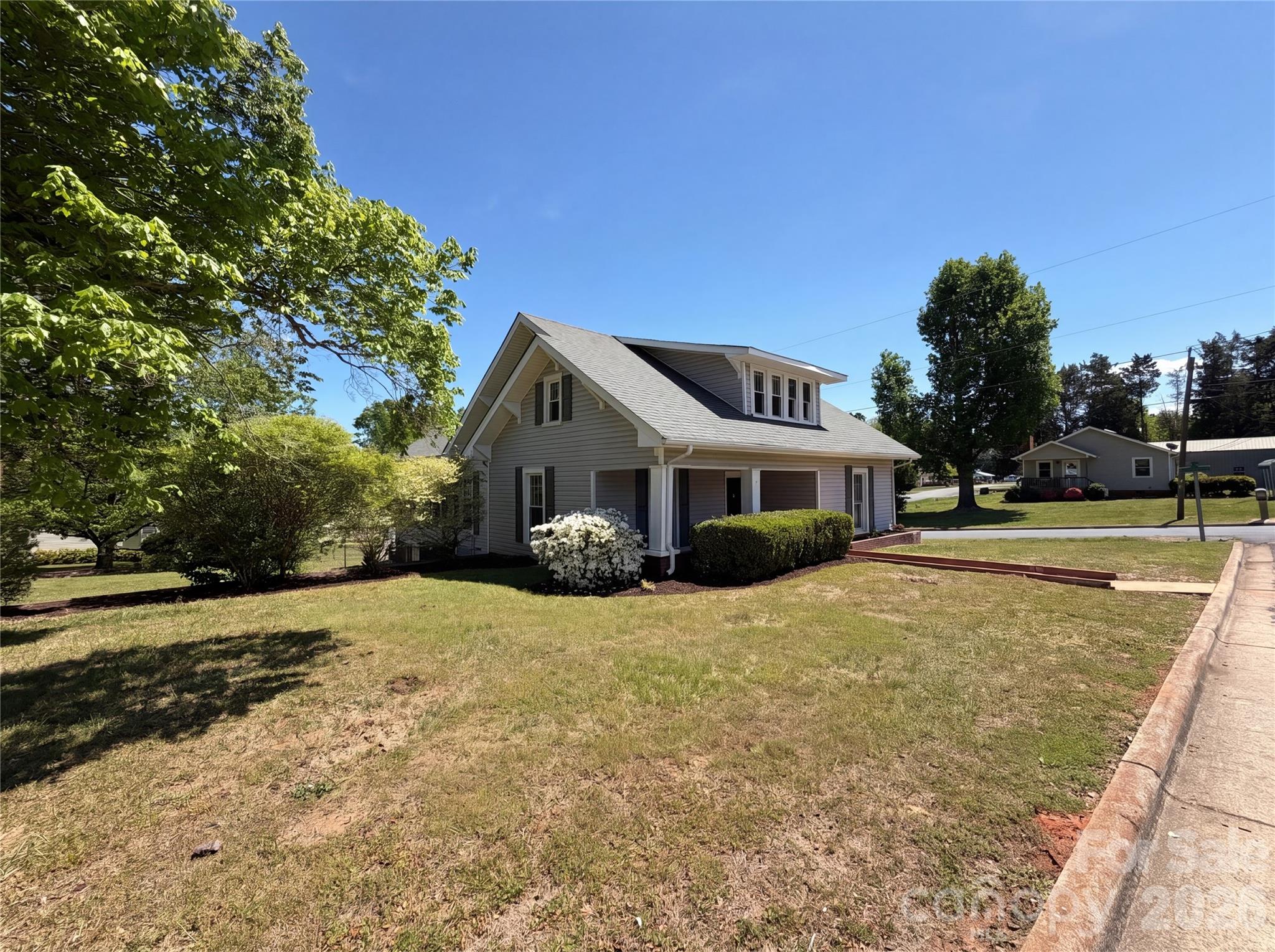 215 S Ferry Road New London NC 28127