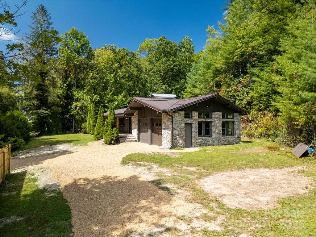 7321 Greenville Highway Brevard NC 28712