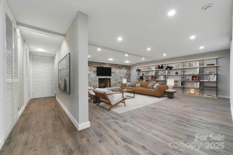 7321 Greenville Highway Brevard NC 28712