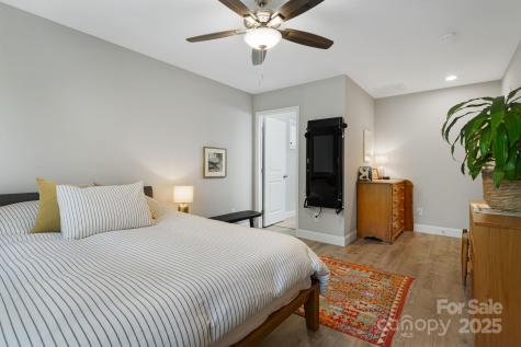 17 Rhudy Road Asheville NC 28806