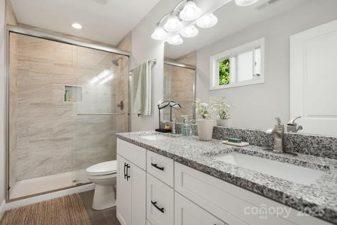 17 Rhudy Road Asheville NC 28806