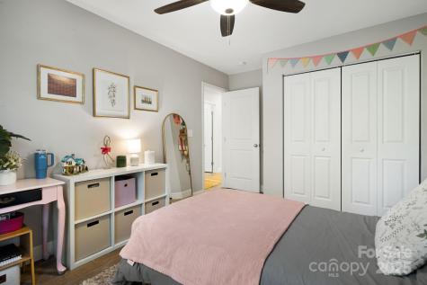 17 Rhudy Road Asheville NC 28806