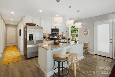 17 Rhudy Road Asheville NC 28806