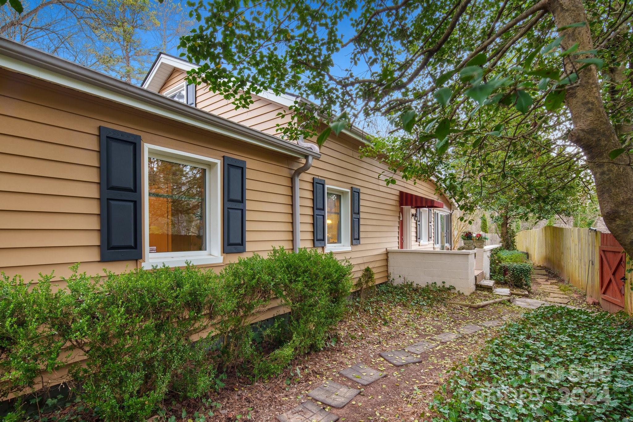 268 Lakewood Drive Asheville NC 28803