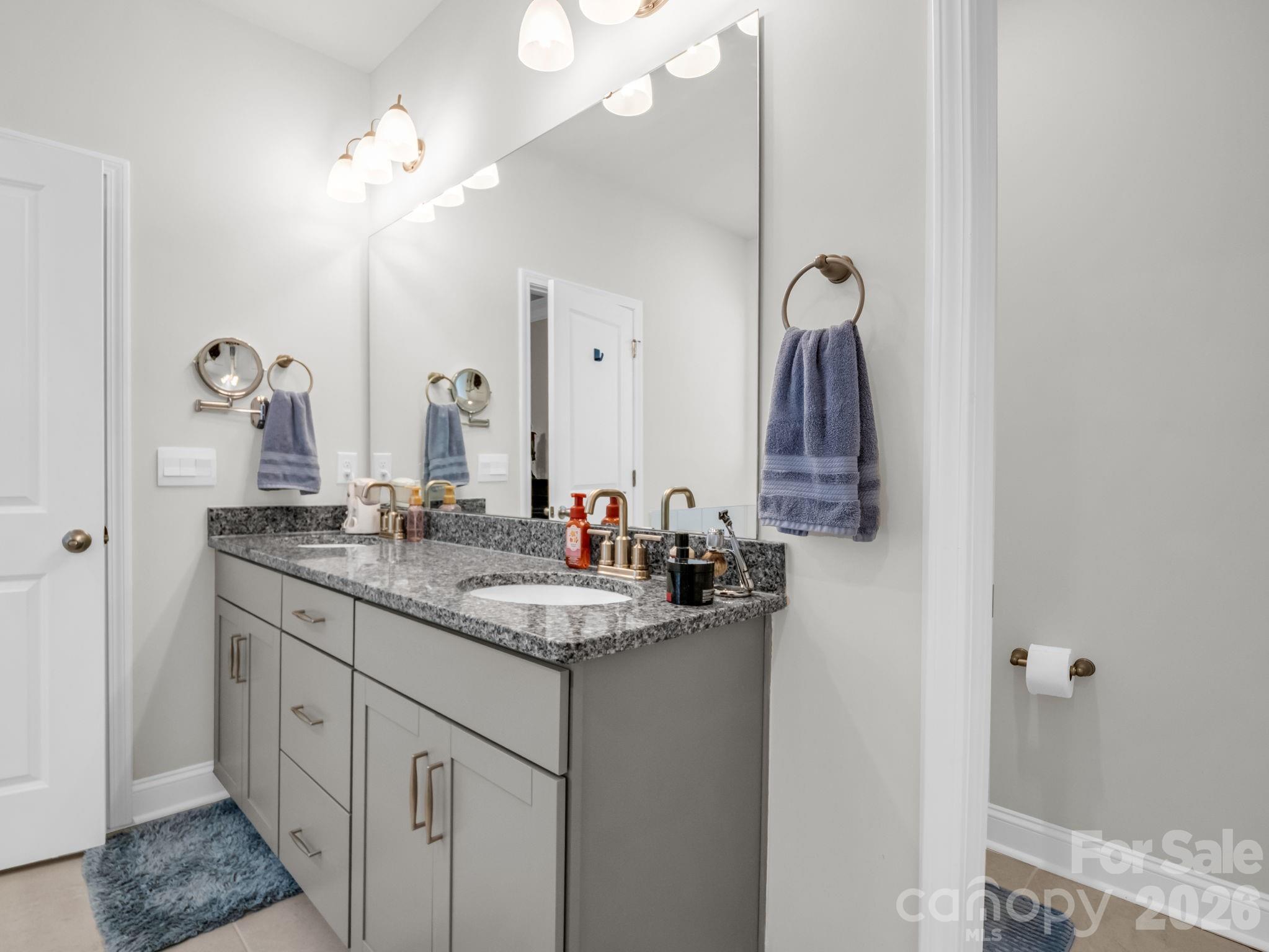 255 Fox Cove Road Hendersonville NC 28792