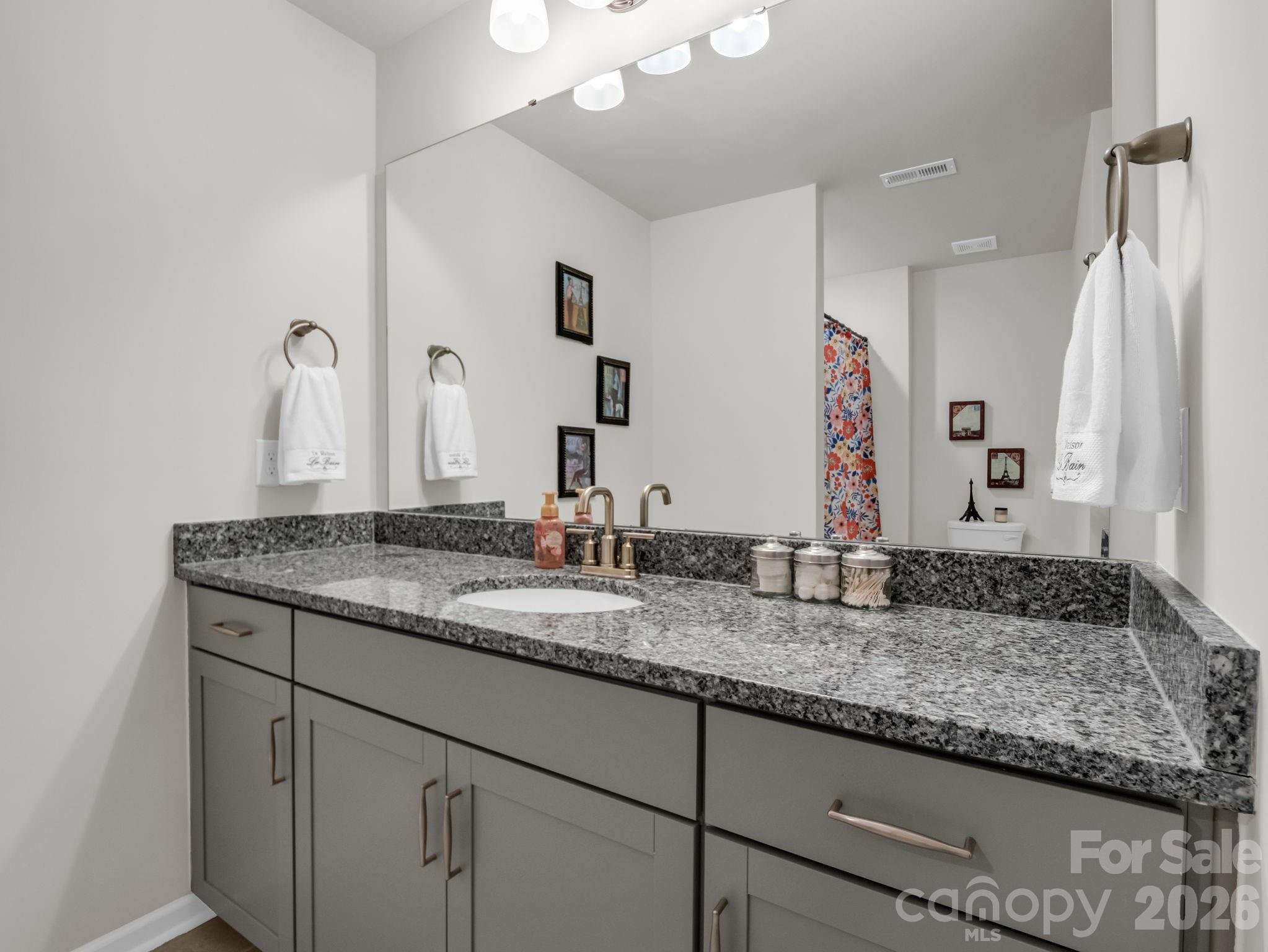 255 Fox Cove Road Hendersonville NC 28792