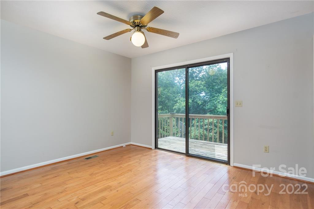 1017 Mountain Drive Candler NC 28715