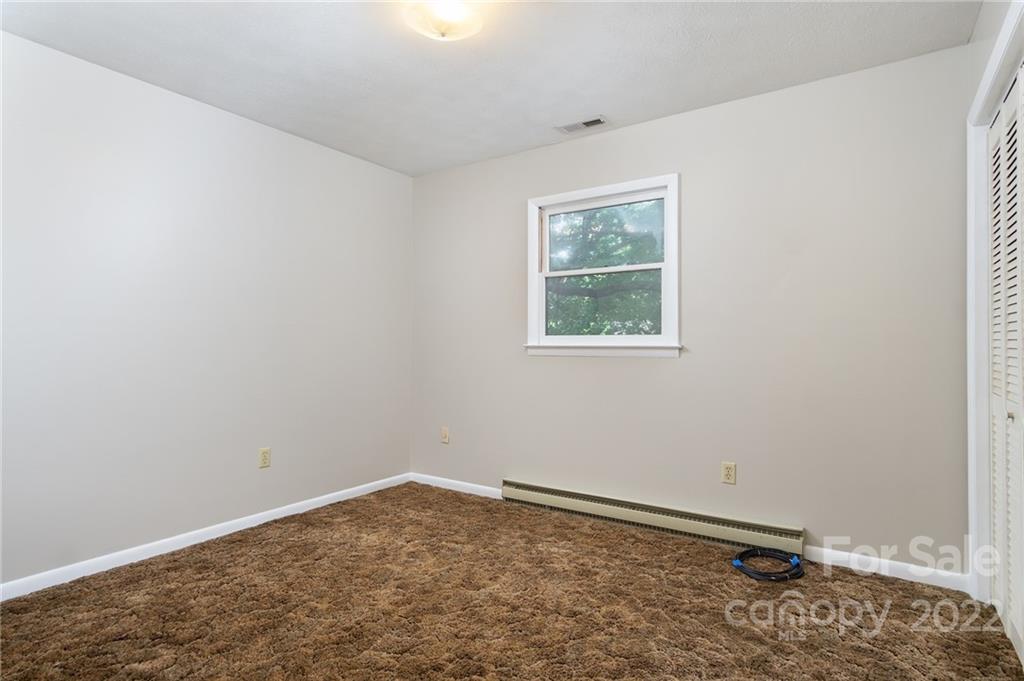 1017 Mountain Drive Candler NC 28715