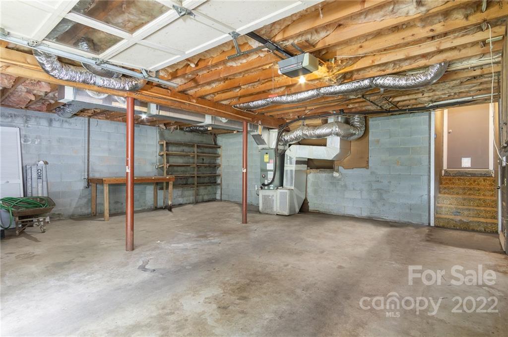 1017 Mountain Drive Candler NC 28715