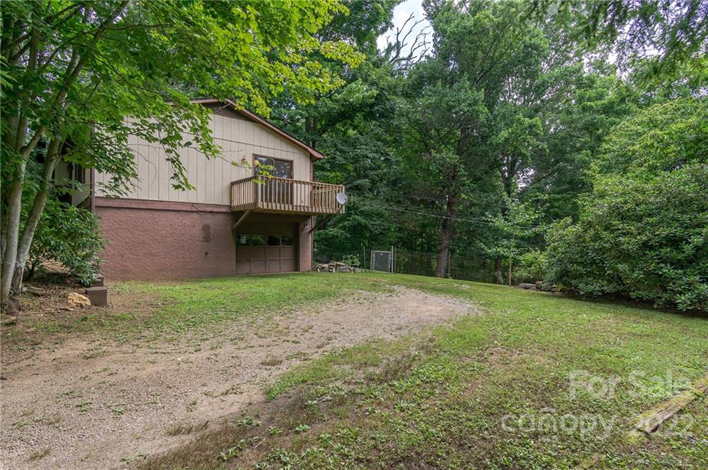 1017 Mountain Drive Candler NC 28715