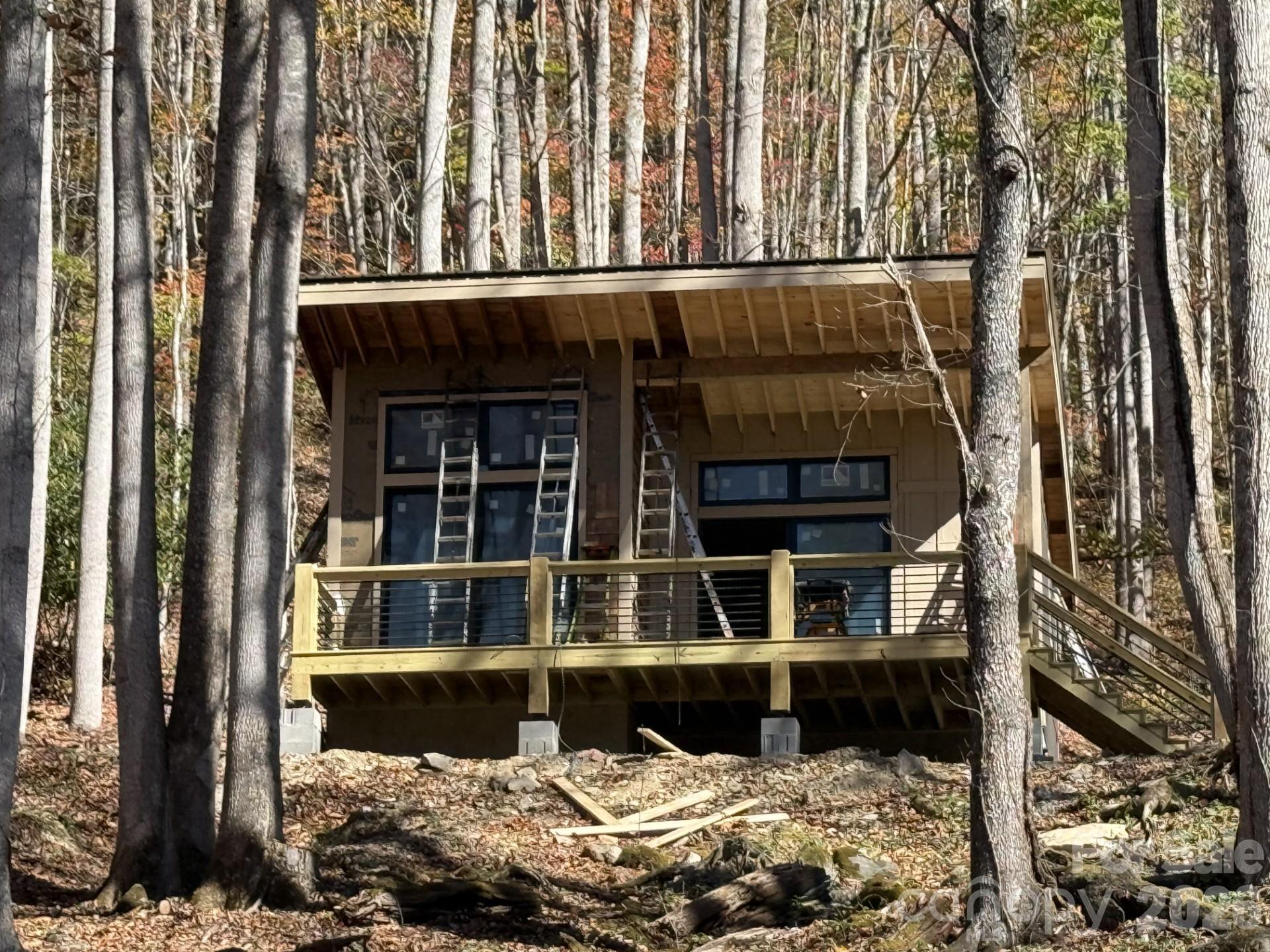 17 Sanctuary Trail Elk Park NC 28622